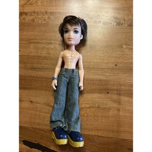 Vintage BRATZ Boyz Doll 2002 Brown Hair Blue Eyes Jeans Boots Watch Koby 10"